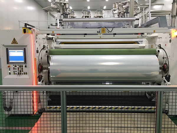 PP鋰電池隔膜生產（chǎn）線（xiàn）